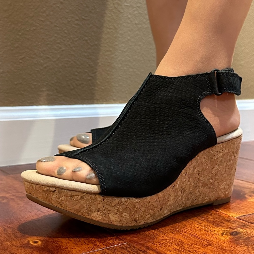 Wedge Heels - NEW
